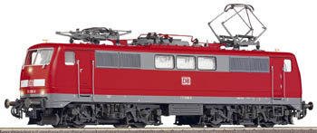 Electric locomotive  BR 111 (3-RAIL AC)<br /><a href='images/pictures/Roco/69641.jpg' target='_blank'>Full size image</a>